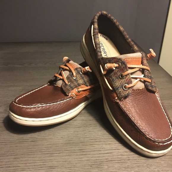 sperry rosefish boat shoe